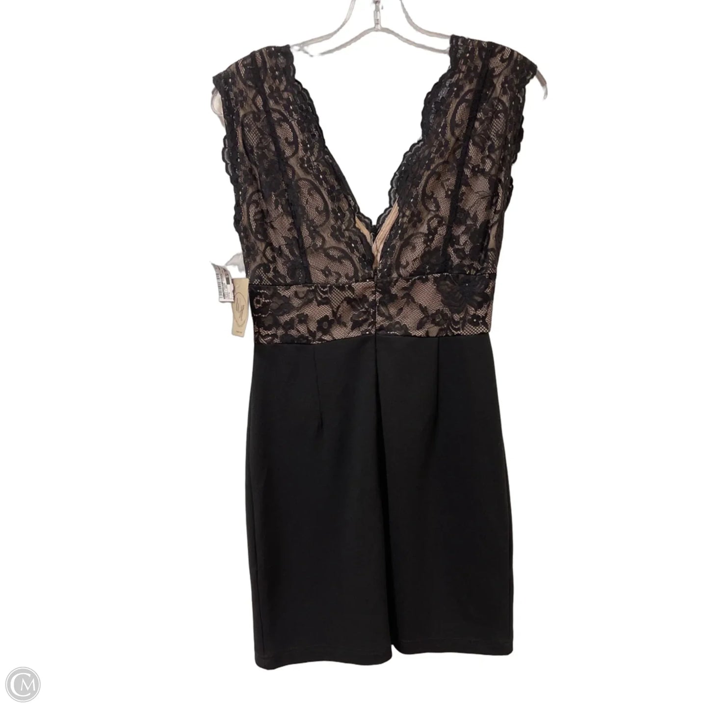 Dress Casual Short By Clothes Mentor In Black & Cream, Size: S