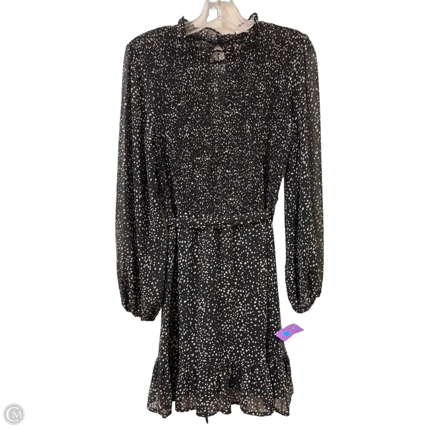 Dress Casual Short By Clothes Mentor In Black & White, Size: S