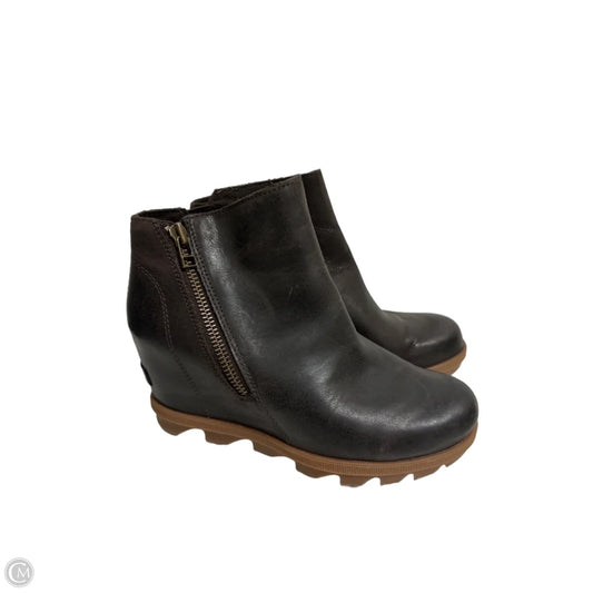 Boots Ankle Heels By Sorel In Brown, Size: 7.5