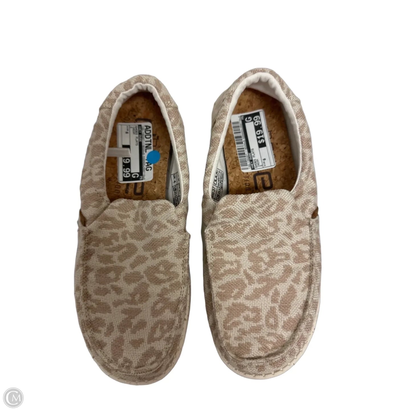 Shoes Flats By Hey Dude In Cream, Size: 6