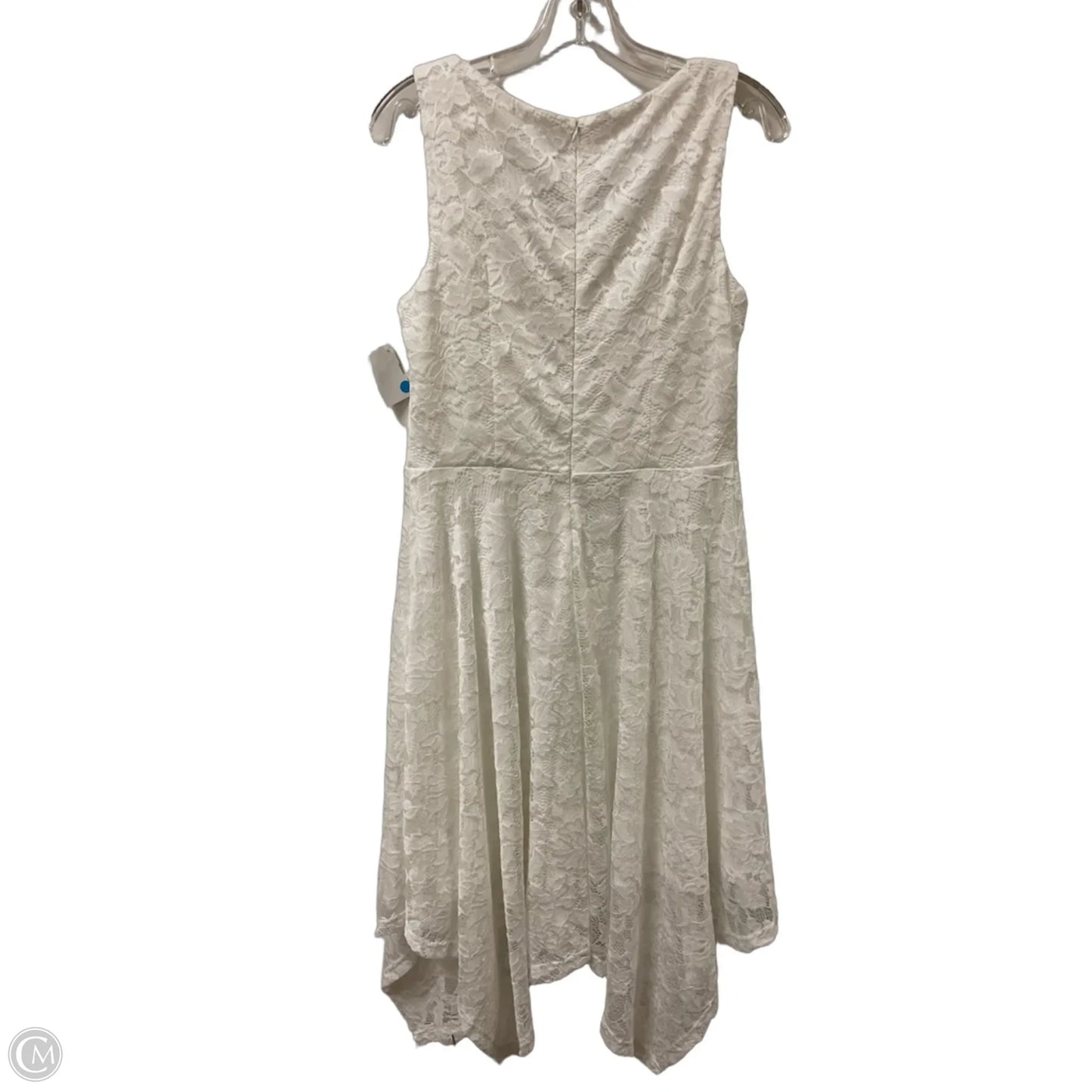 Dress Casual Midi By Clothes Mentor In White, Size: L