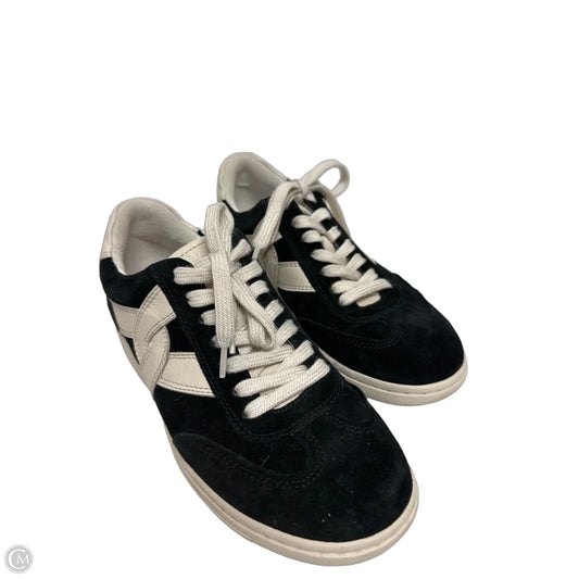 Shoes Sneakers By Sofft In Black, Size: 8