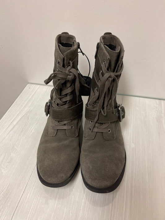 Boots Designer By Ugg In Grey, Size: 6