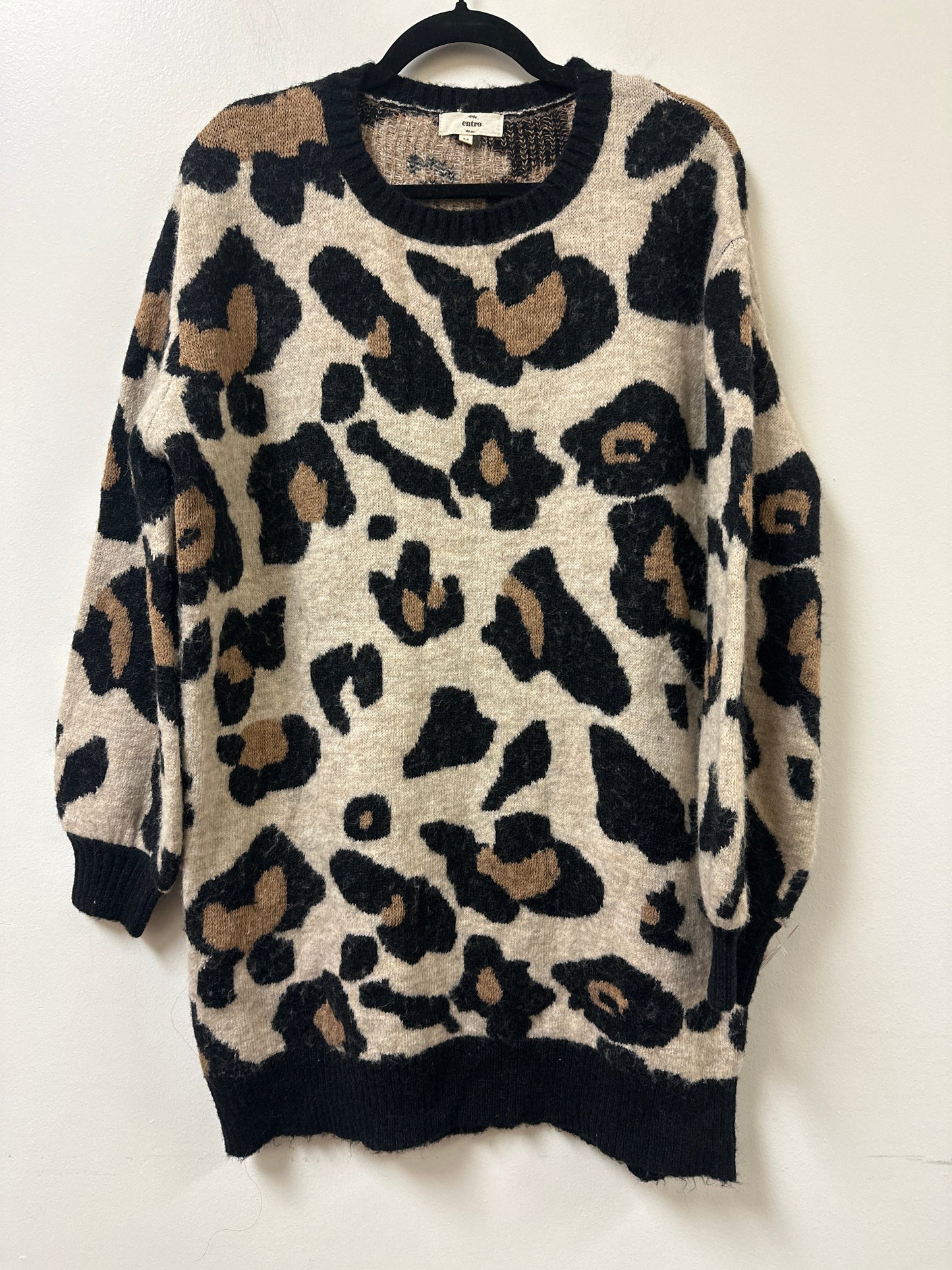 Sweater By Entro In Animal Print, Size: M