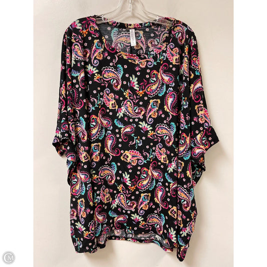 Top Short Sleeve By Clothes Mentor In Paisley Print, Size: 2x