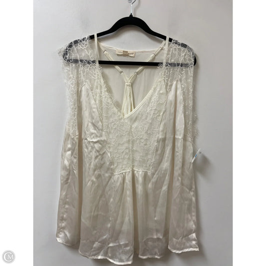 Top Short Sleeve By Love Stitch In White, Size: 1x