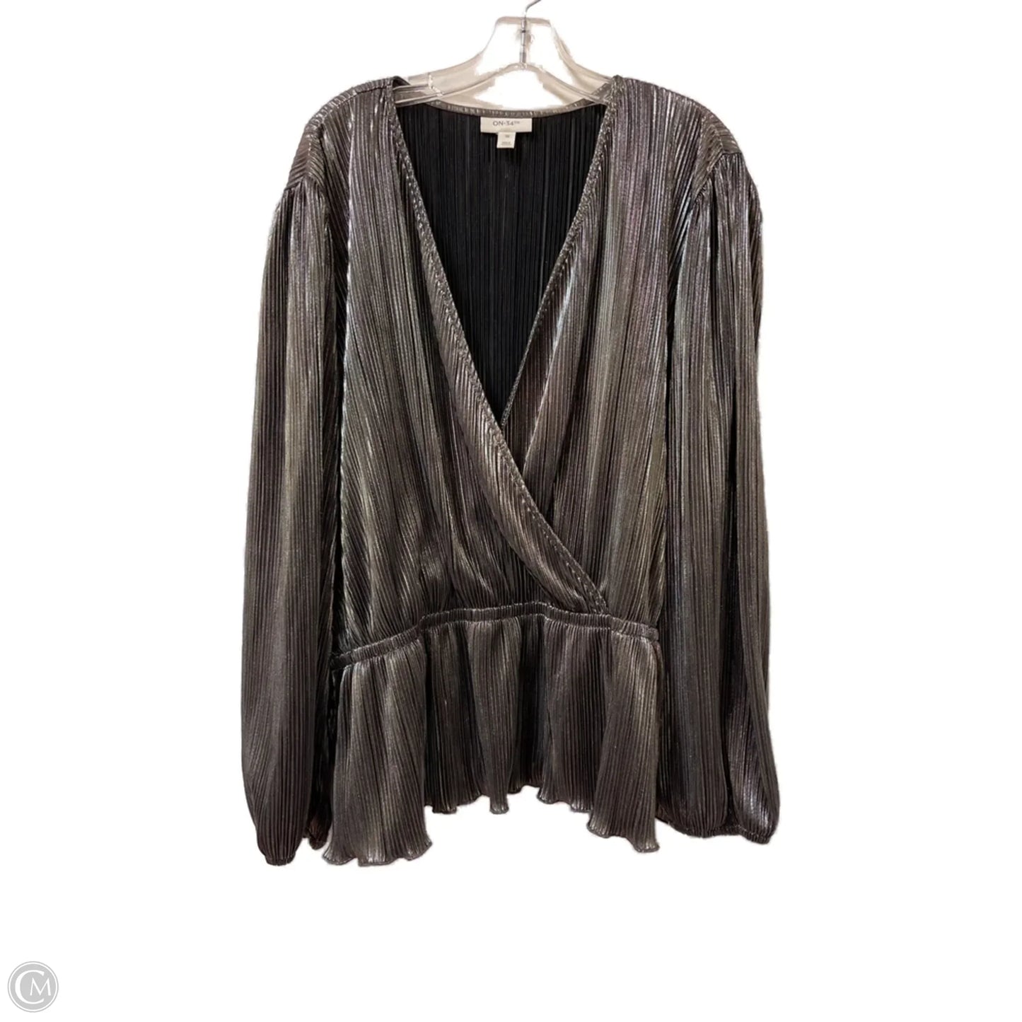 Top Long Sleeve By Clothes Mentor In Silver, Size: 3x