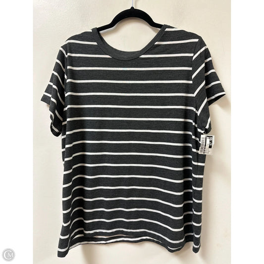 Top Short Sleeve By Time And Tru In Grey & White, Size: 1x