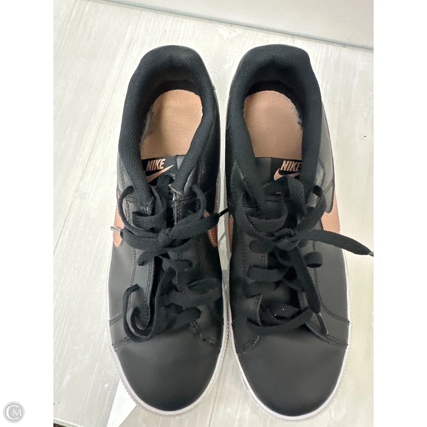 Shoes Sneakers By Nike In Black, Size: 9