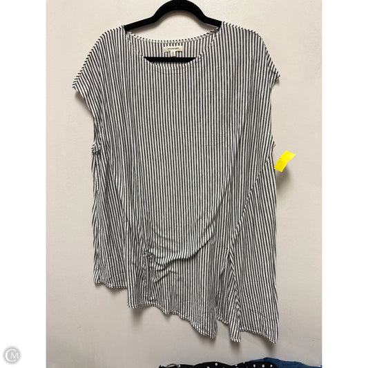 Top Short Sleeve By Max Studio In Striped Pattern, Size: 1x