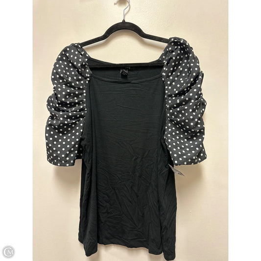 Top Short Sleeve By Clothes Mentor In Black & White, Size: Xl