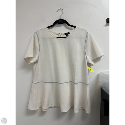 Top Short Sleeve By Ann Taylor In White, Size: Xl