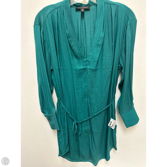 Dress Casual Short By Banana Republic In Green, Size: Xsp