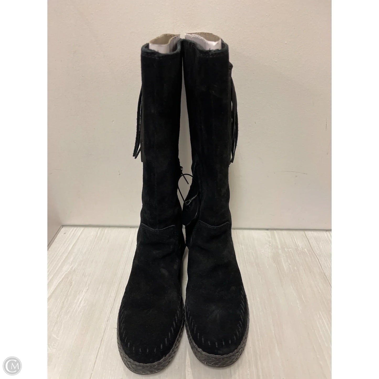 Boots Designer By Ugg In Black, Size: 7.5