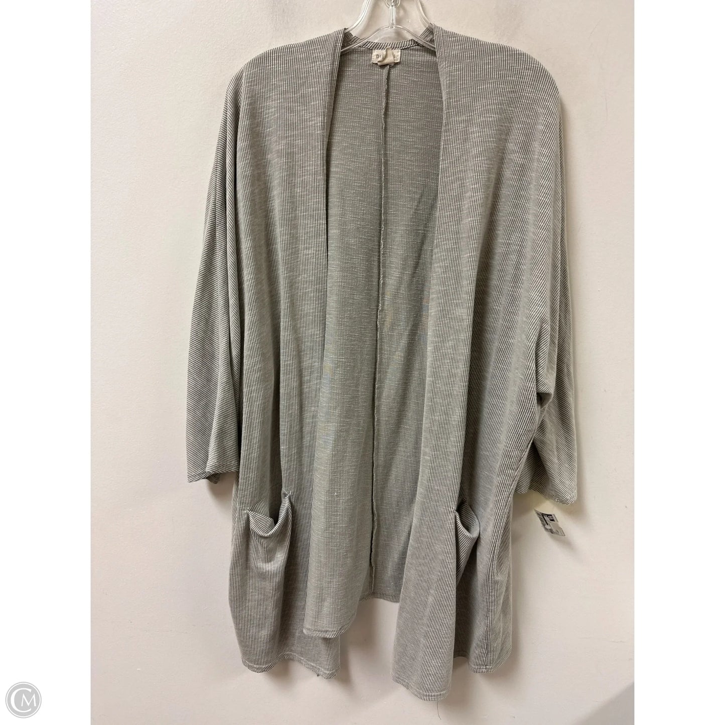 Sweater Cardigan By Donni In Grey, Size: Osfm
