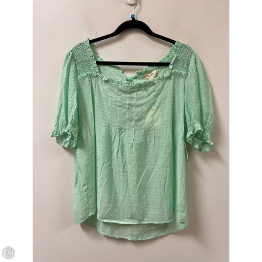 Top Short Sleeve By Blu Pepper In Green, Size: 2x