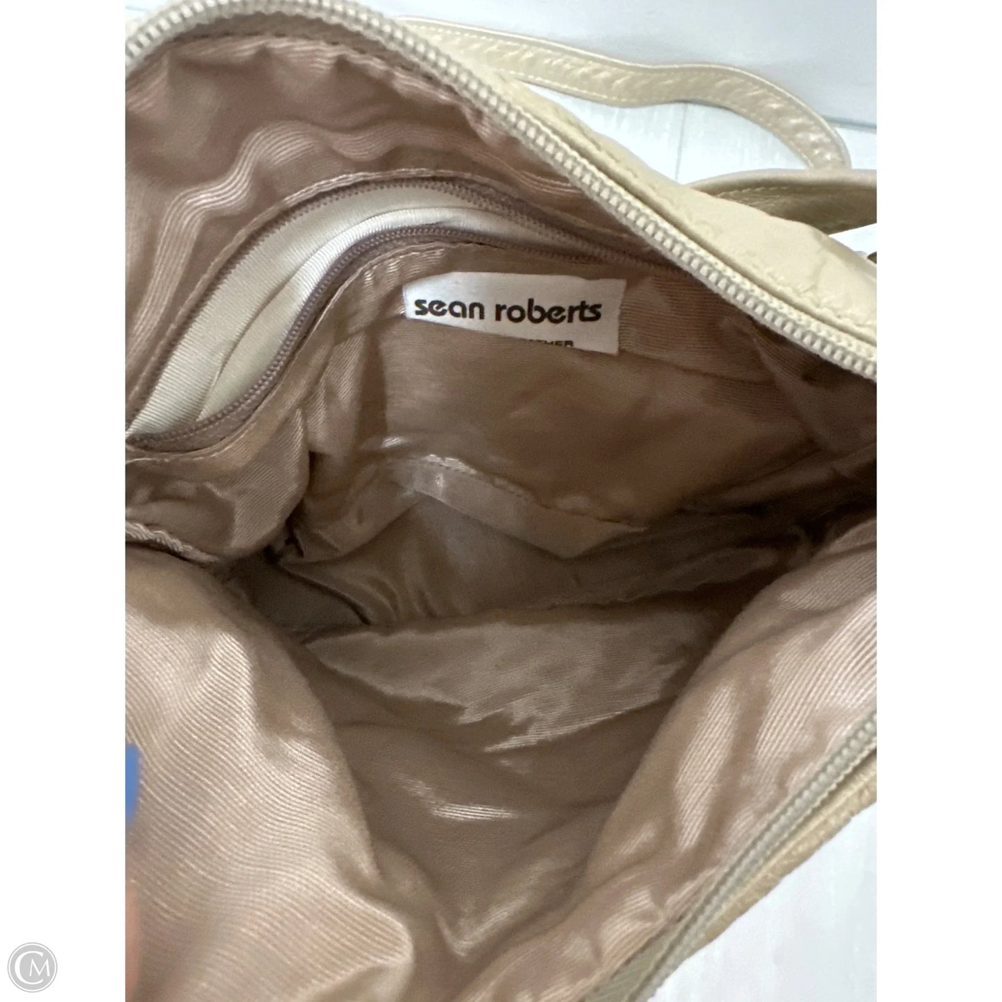 Crossbody Leather By Clothes Mentor, Size: Medium