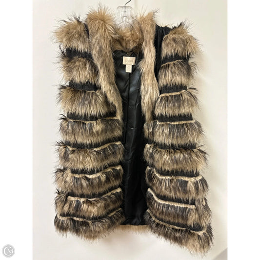 Vest Faux Fur & Sherpa By Chicos In Brown, Size: 1x