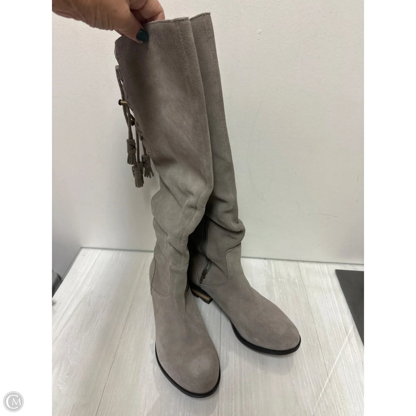 Boots Knee Flats By Sorel In Grey, Size: 7.5