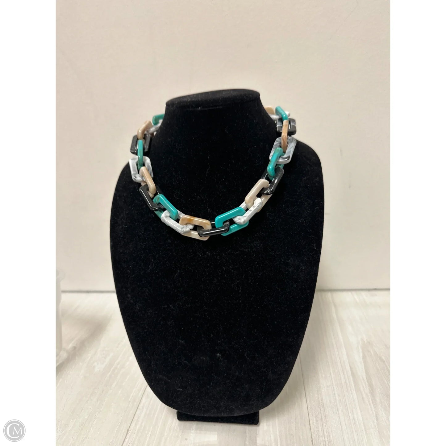 Necklace Chain By Clothes Mentor