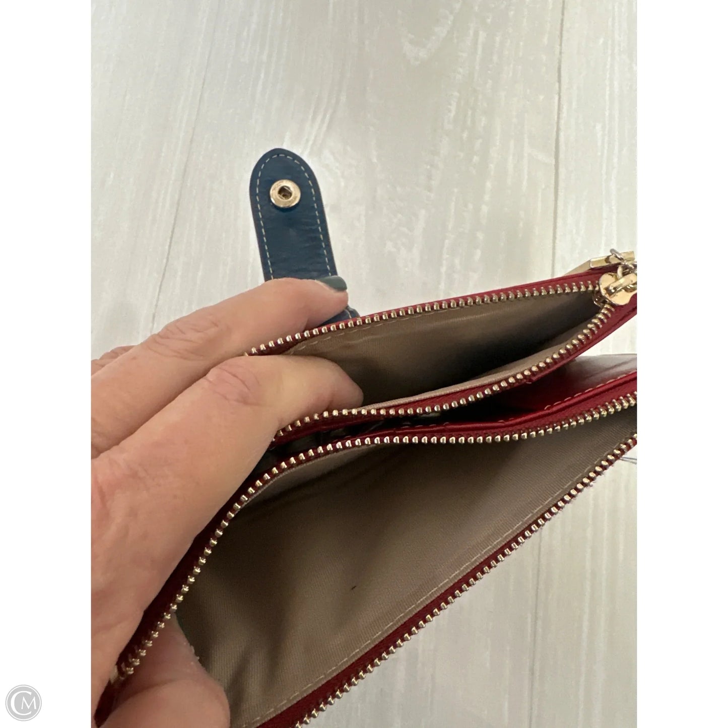 Wallet Leather By Clothes Mentor, Size: Medium