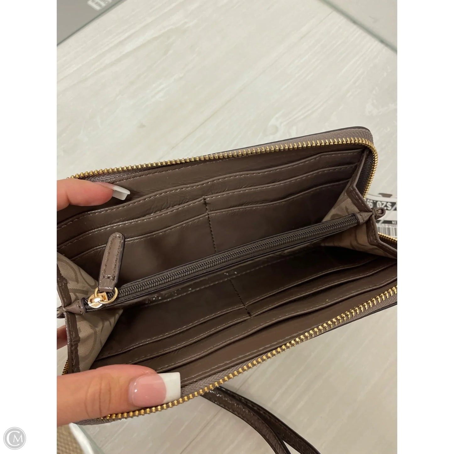 Wallet By Calvin Klein, Size: Medium