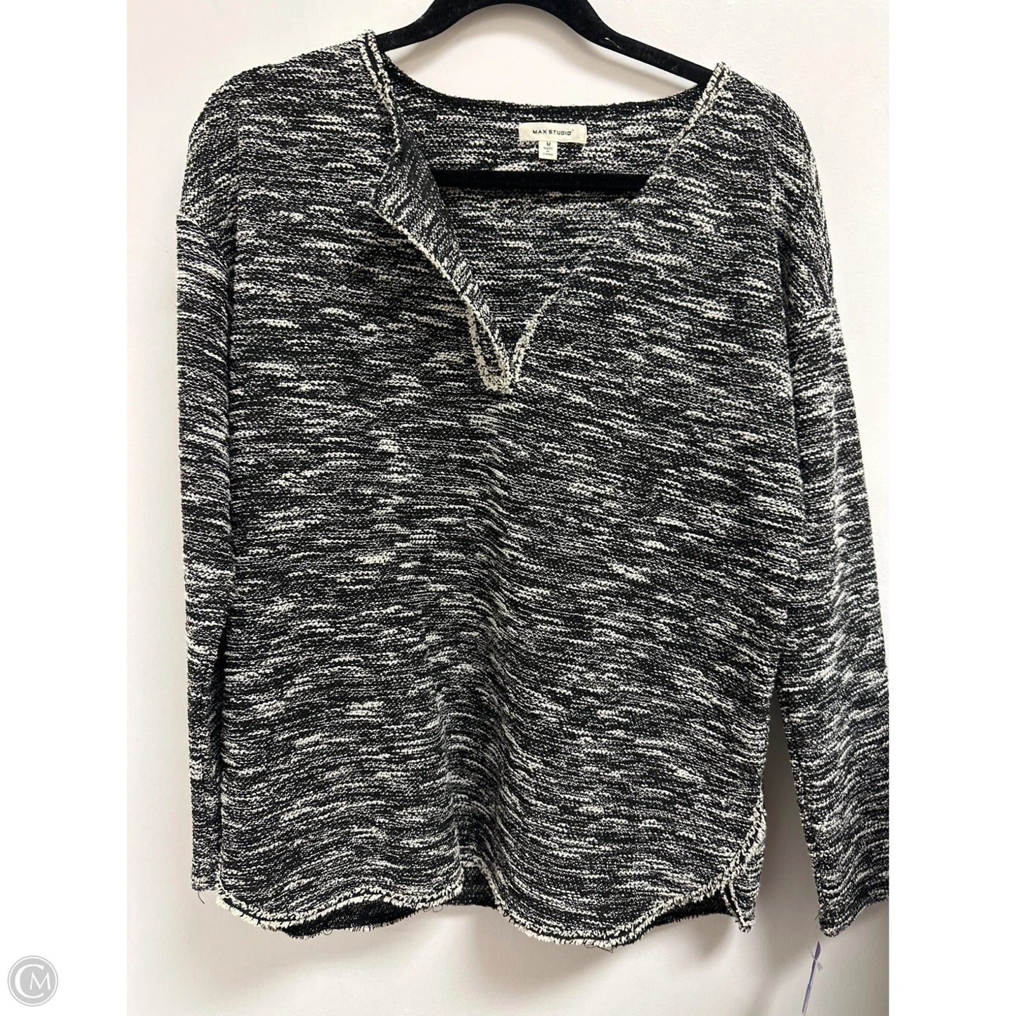 Top Long Sleeve By Max Studio In Black & Brown, Size: M