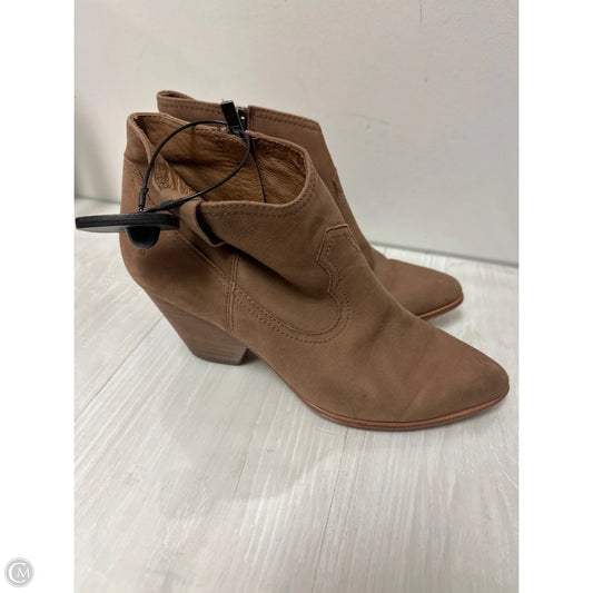 Boots Designer By Frye In Brown, Size: 9.5