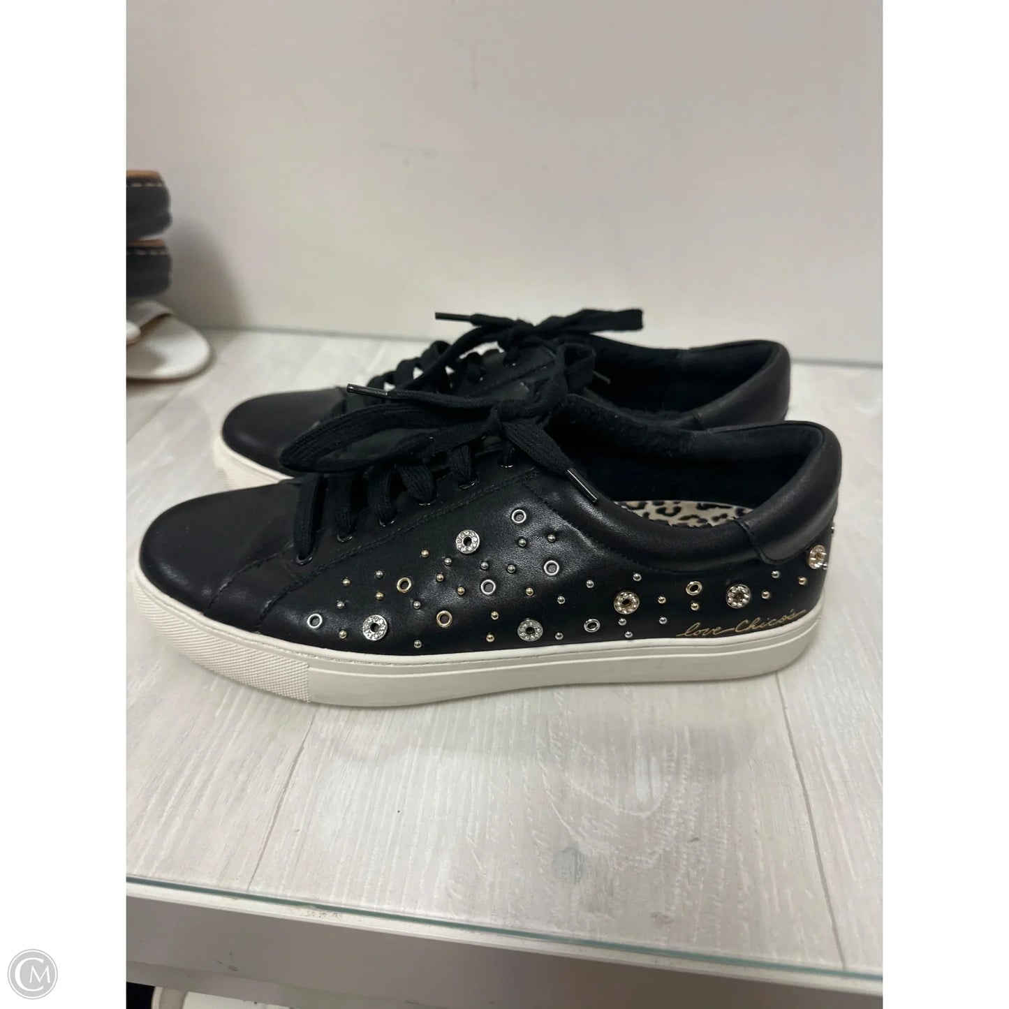 Shoes Flats By Chicos In Black, Size: 9.5