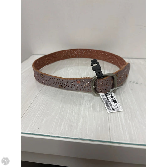 Belt By Clothes Mentor, Size: Medium