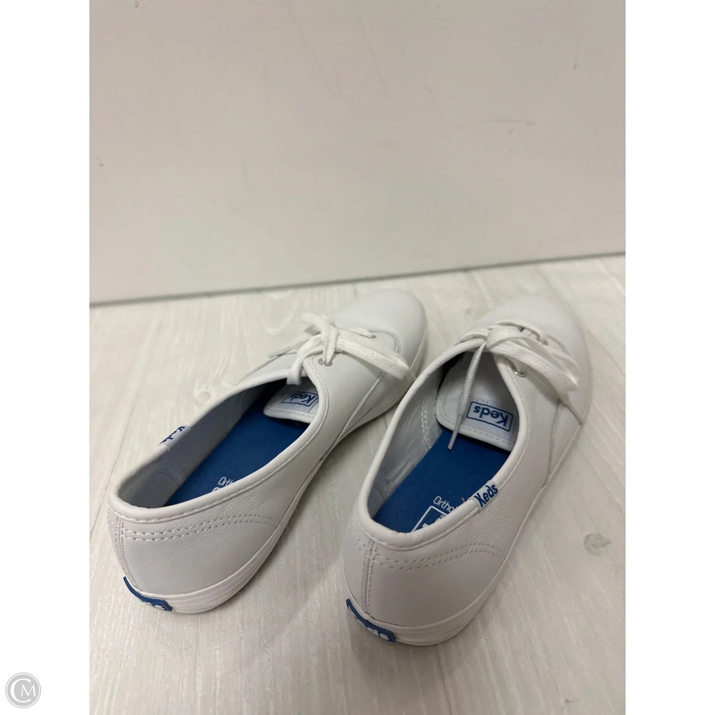 Shoes Flats By Keds In White, Size: 9