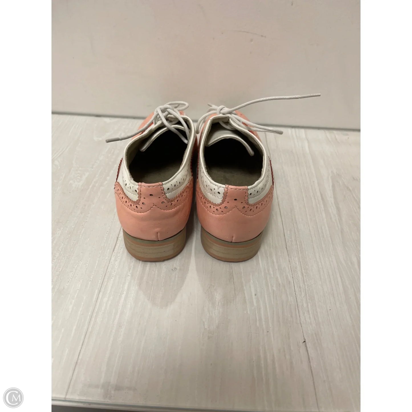 Shoes Flats By Wanted In Pink & White, Size: 8