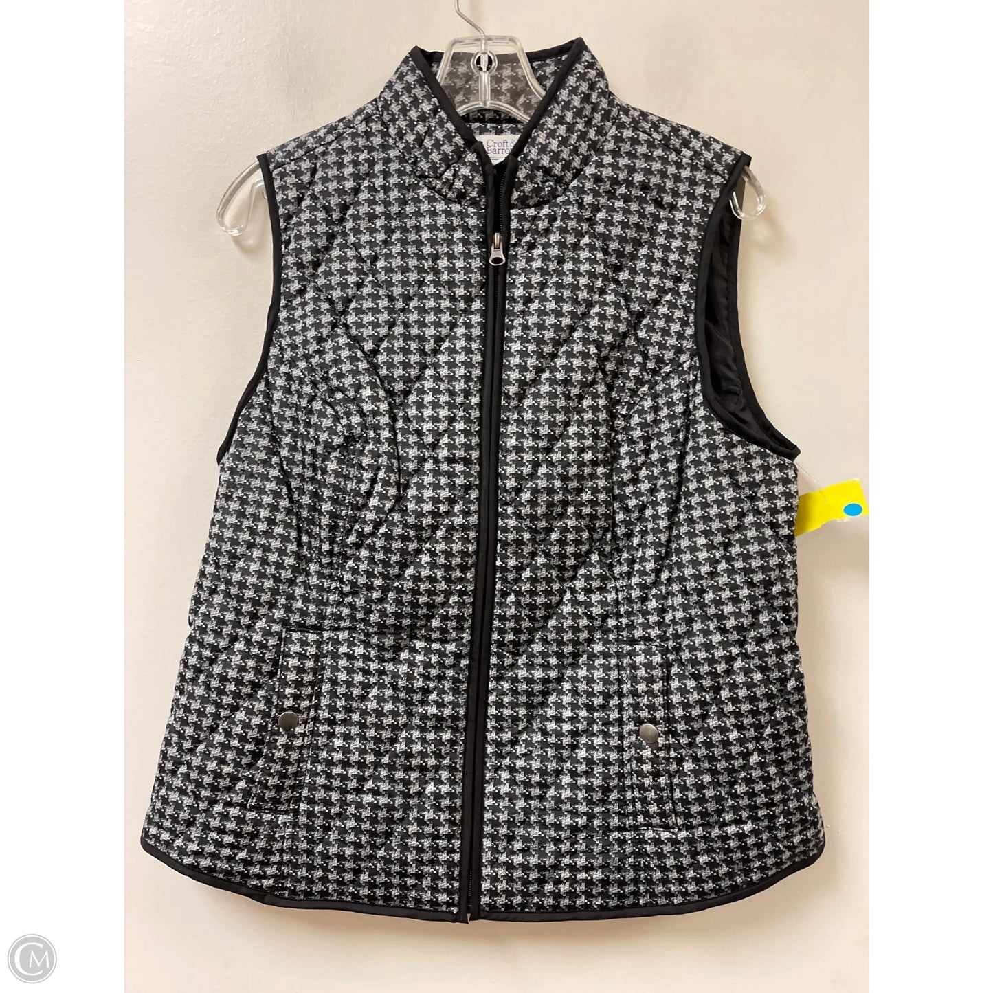 Vest Puffer & Quilted By Croft And Barrow In Black & White, Size: M