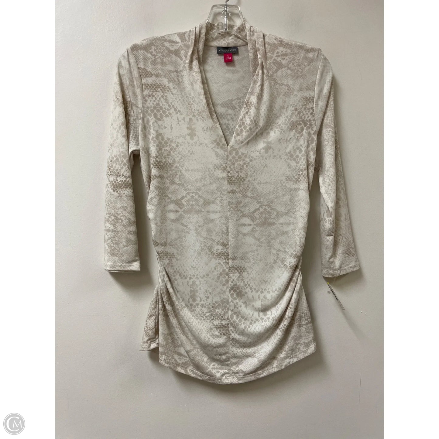 Top Long Sleeve By Vince Camuto In Cream, Size: S