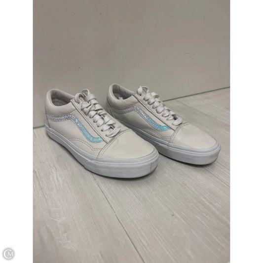 Shoes Flats By Vans In White, Size: 8