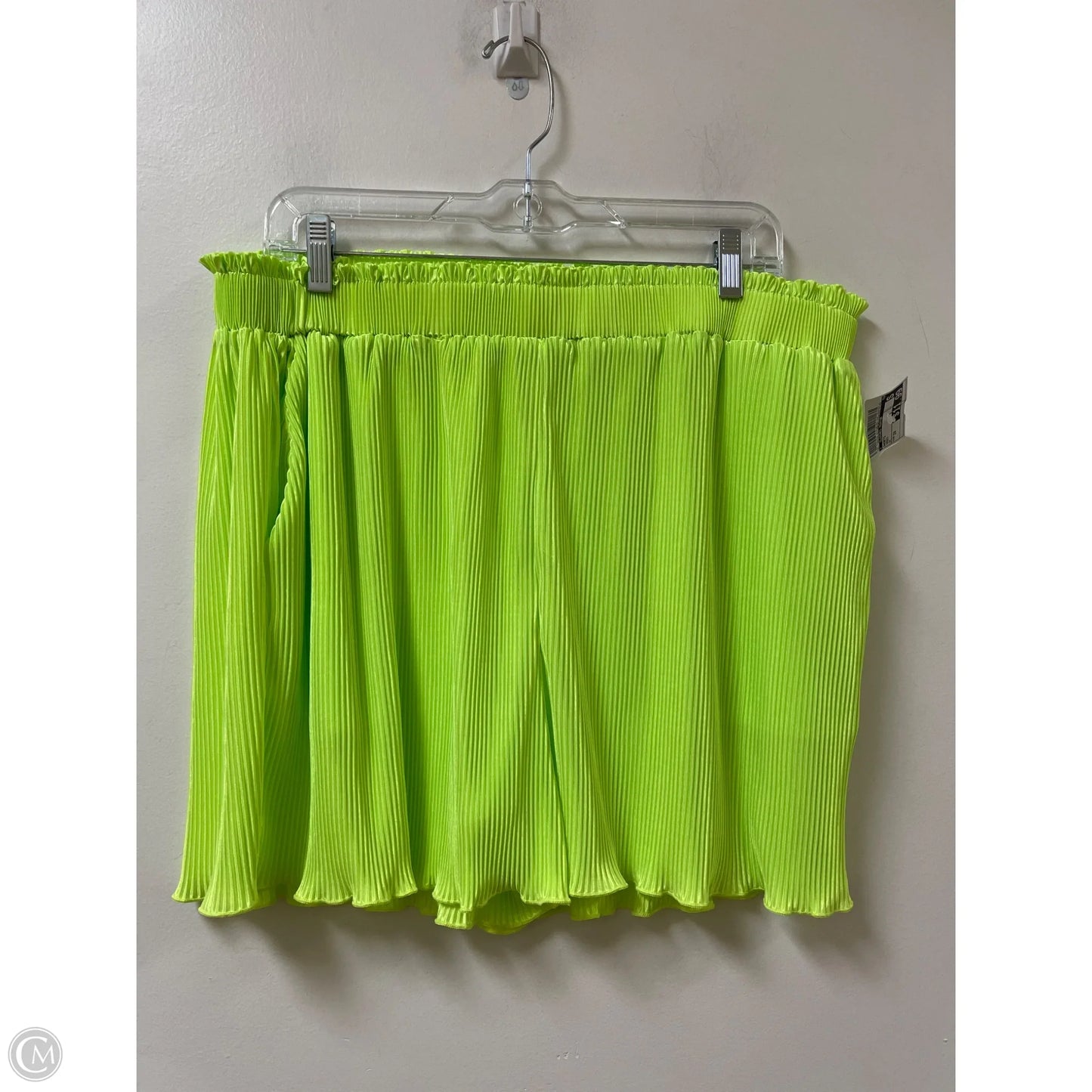 Shorts By Clothes Mentor In Green, Size: 2x