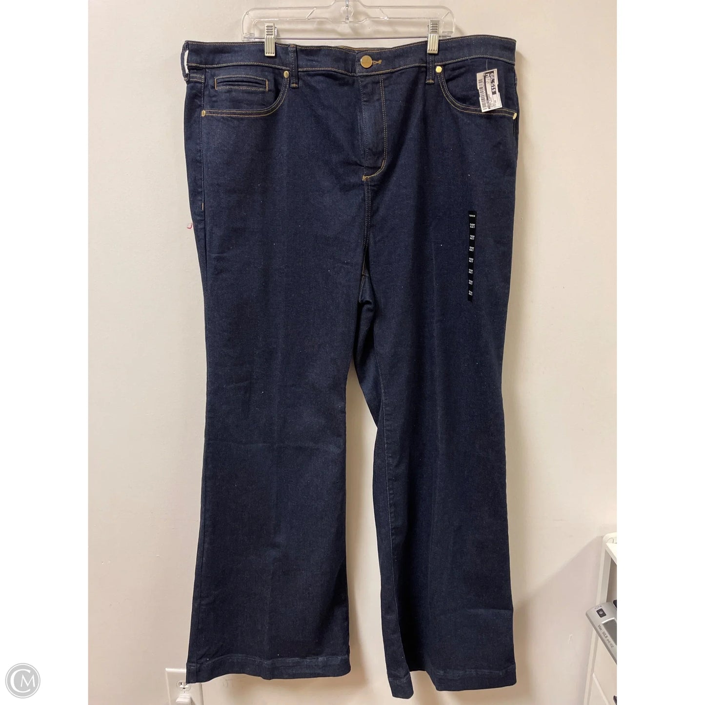 Jeans Flared By Torrid In Blue Denim, Size: 22