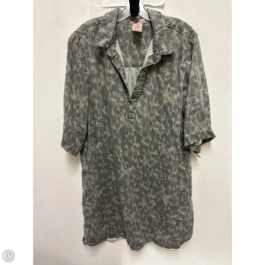 Dress Casual Short By Philosophy In Green, Size: 1x