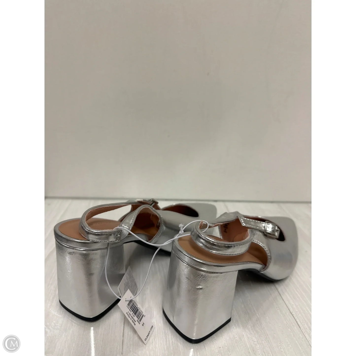 Shoes Heels Block By Old Navy In Silver, Size: 9.5