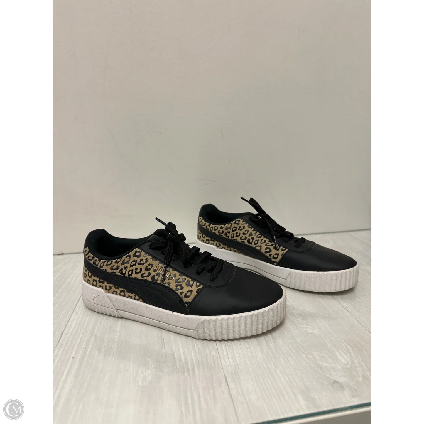 Shoes Sneakers By Puma In Animal Print, Size: 9.5