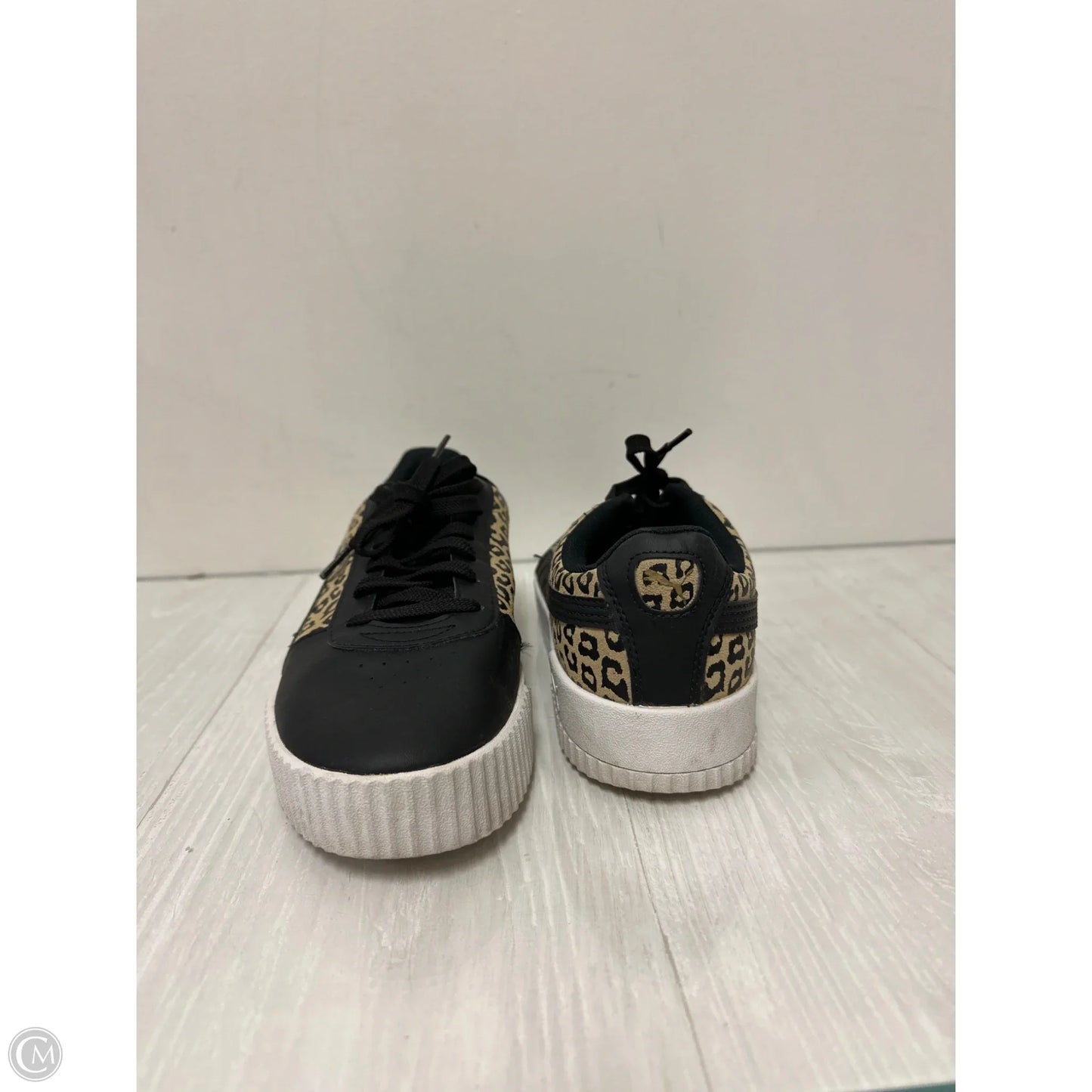 Shoes Sneakers By Puma In Animal Print, Size: 9.5