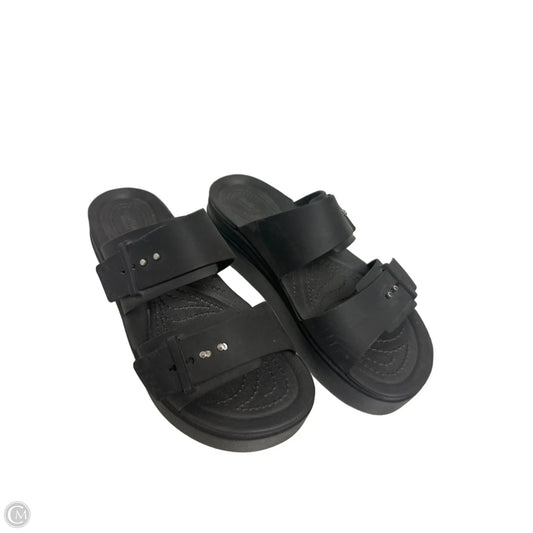 Sandals Heels Wedge By Crocs In Black, Size: 8