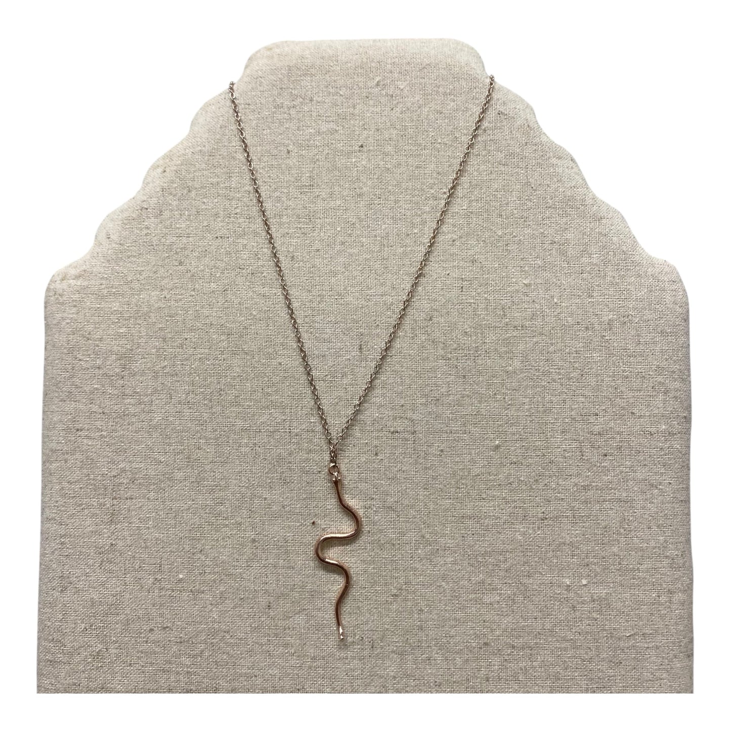 Necklace Pendant  In Rose Gold