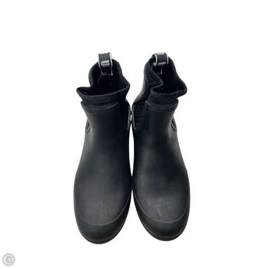 Boots Designer By Ugg In Black, Size: 6