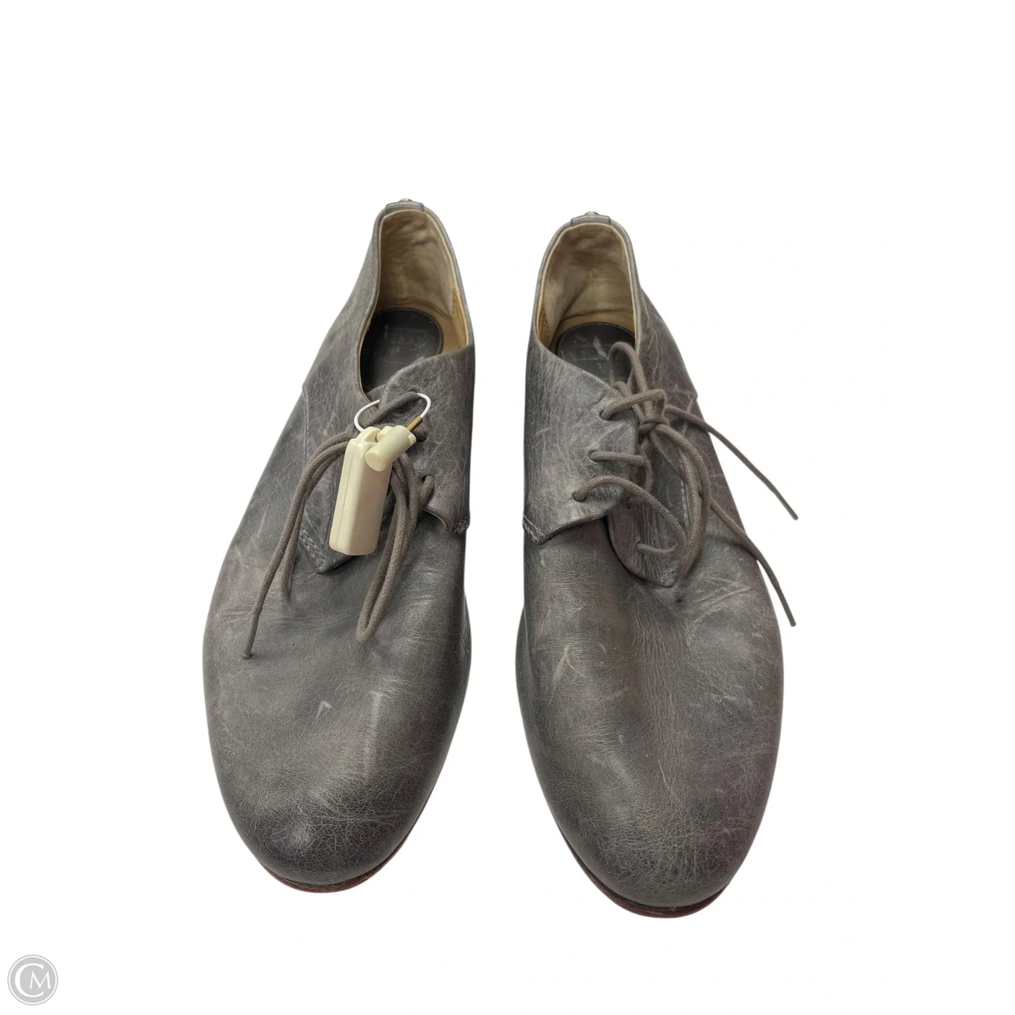 Shoes Designer By Frye In Grey, Size: 8.5