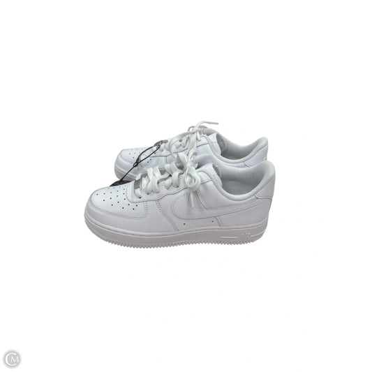 Shoes Sneakers By Nike In White, Size: 7.5