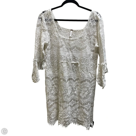 Dress Casual Short By Free People In White, Size: M