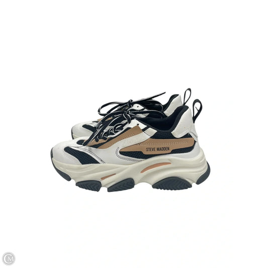 Shoes Sneakers By Steve Madden In White, Size: 8