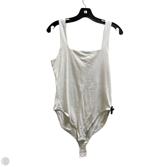 Top Sleeveless By Old Navy In White, Size: M