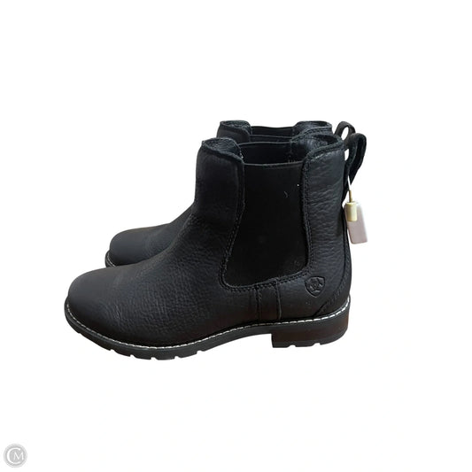 Boots Ankle Flats By Ariat In Black, Size: 7.5